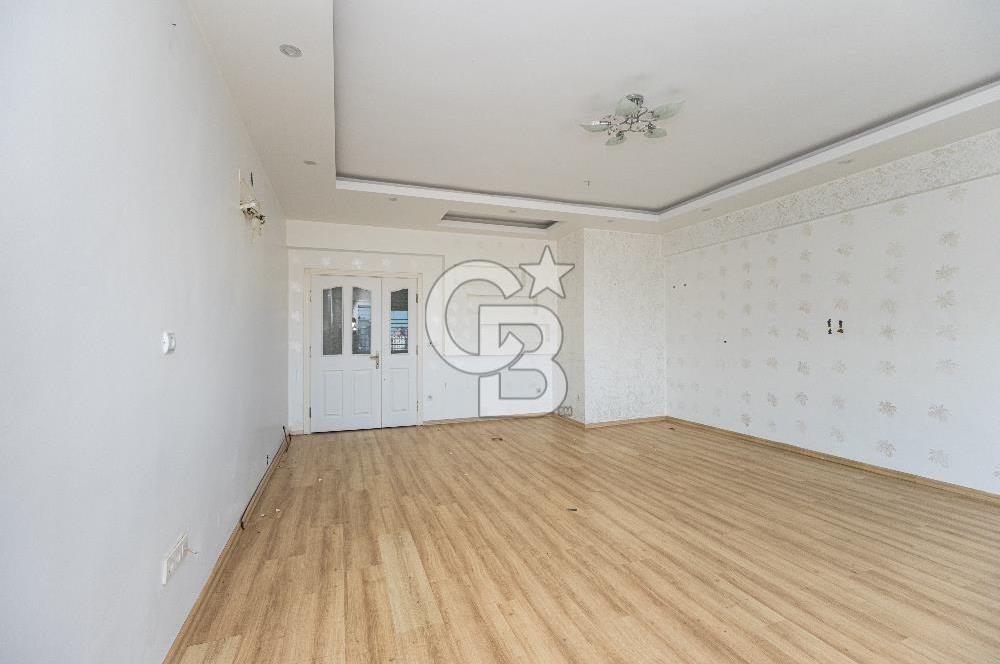 Konyaaltı uncalı mh. önü açık manzaralı site içi havuzlu 3+1