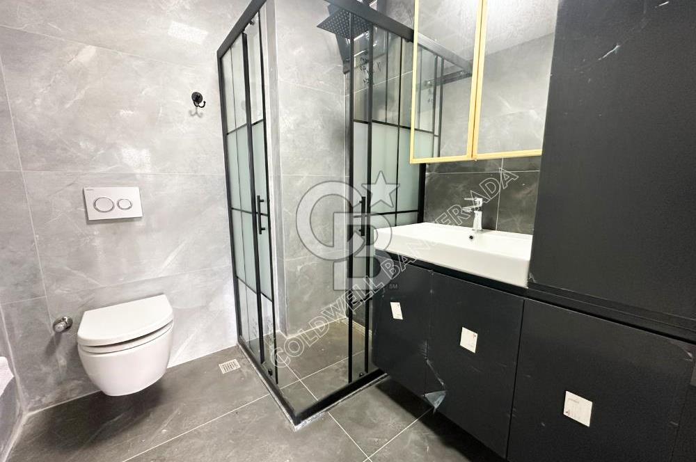 SOĞUCAK KUŞADASI’NDA SATILIK  DENİZ MANZARALI HAVUZLU AKILLI EV SİSTEMLİ 2+1 VİLLA