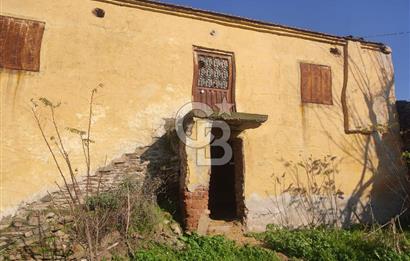 İzmir Bayındır Pınarlı Satılık Müstakil Ev Ve Arsası