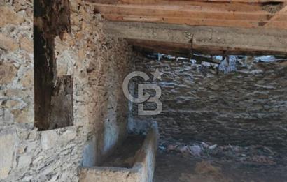 İzmir Bayındır Pınarlı Satılık Müstakil Ev Ve Arsası