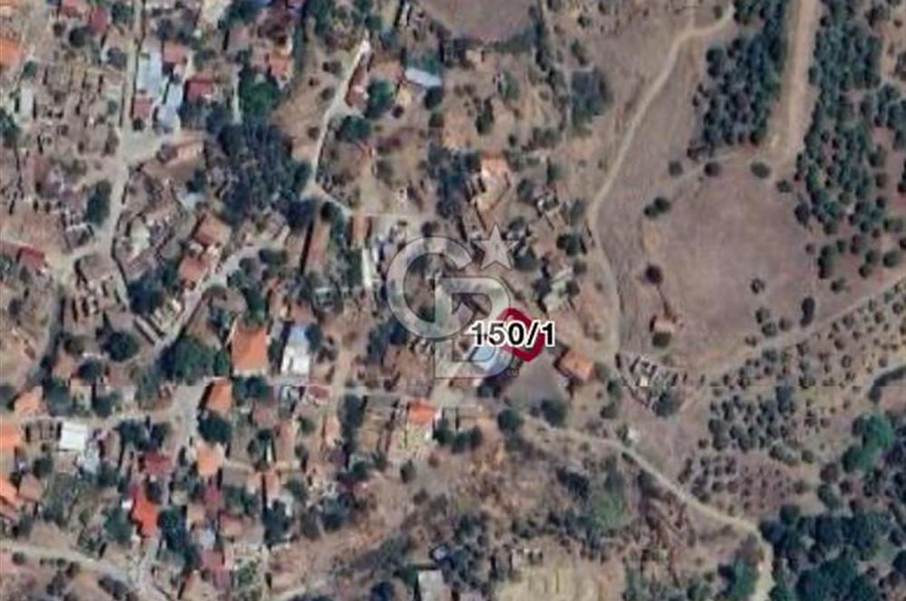 İzmir Bayındır Pınarlı Satılık Müstakil Ev Ve Arsası