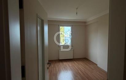 Kirazlimanı Mahallesinde Deniz Manzaralı Daire 