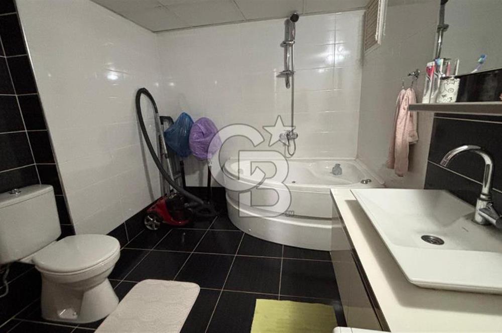 İzmir Küçük Çiğli Mah. Cadde Üzerinde 3+1 SATILIK DAİRE CB PH