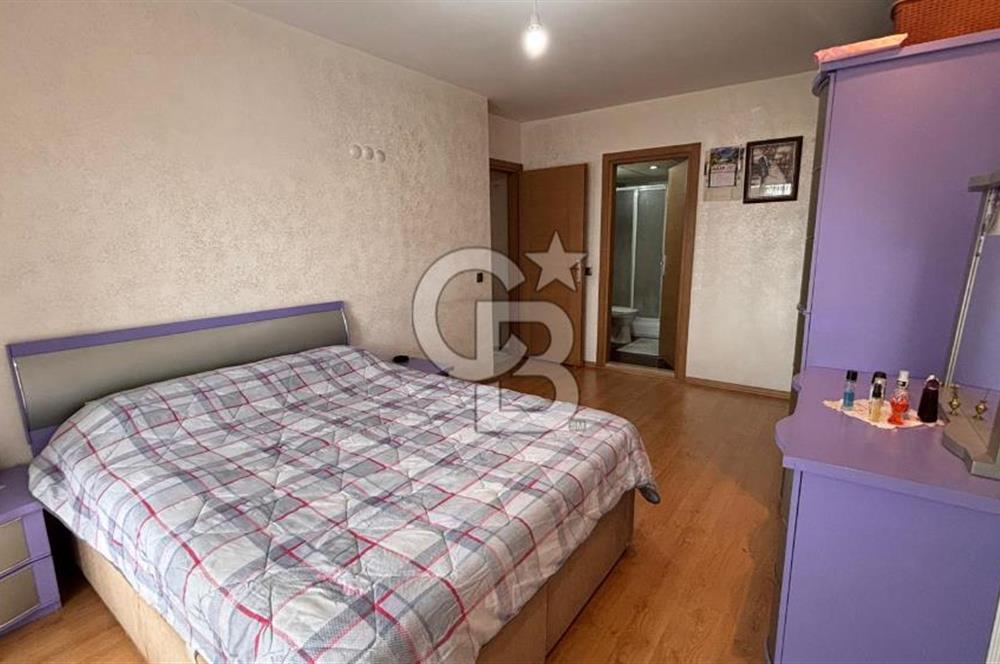 İzmir Küçük Çiğli Mah. Cadde Üzerinde 3+1 SATILIK DAİRE CB PH