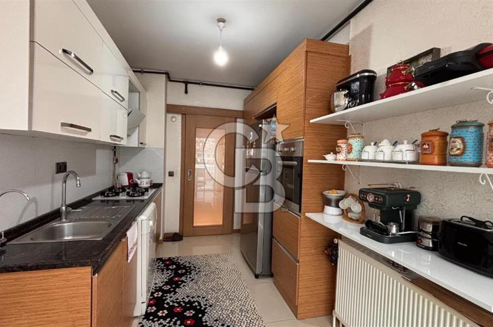 İzmir Küçük Çiğli Mah. Cadde Üzerinde 3+1 SATILIK DAİRE CB PH