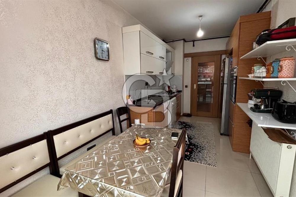 İzmir Küçük Çiğli Mah. Cadde Üzerinde 3+1 SATILIK DAİRE CB PH
