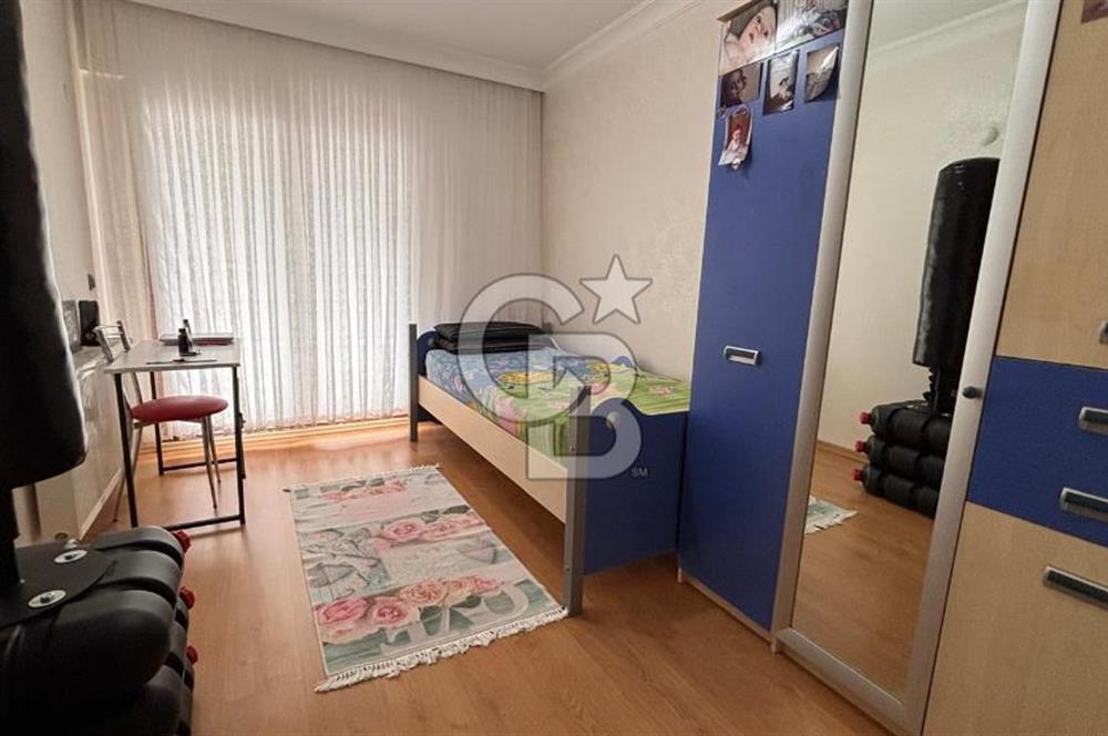 İzmir Küçük Çiğli Mah. Cadde Üzerinde 3+1 SATILIK DAİRE CB PH