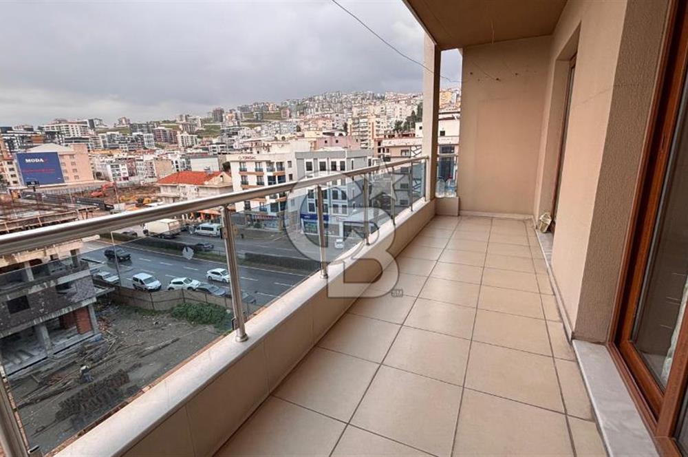 İzmir Küçük Çiğli Mah. Cadde Üzerinde 3+1 SATILIK DAİRE CB PH