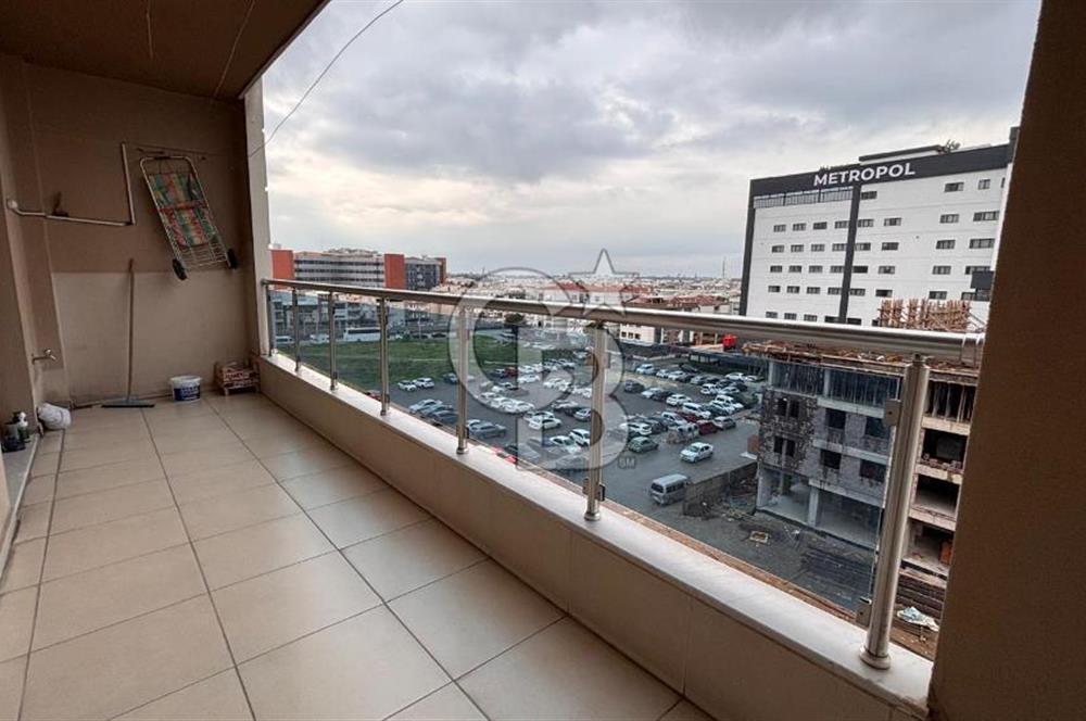 İzmir Küçük Çiğli Mah. Cadde Üzerinde 3+1 SATILIK DAİRE CB PH