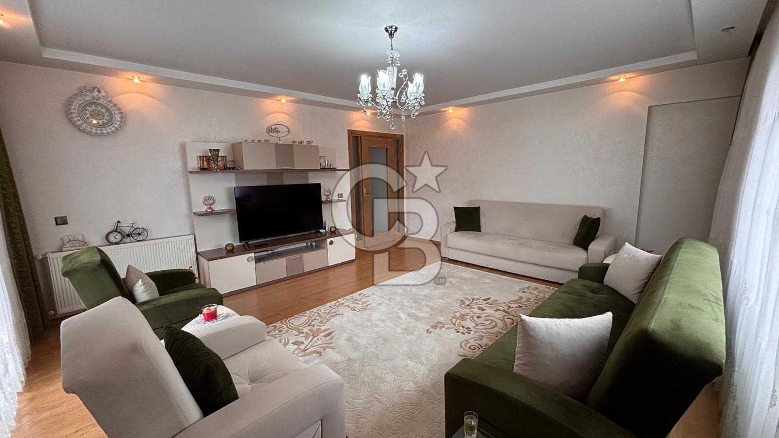 İzmir Küçük Çiğli Mah. Cadde Üzerinde 3+1 SATILIK DAİRE CB PH