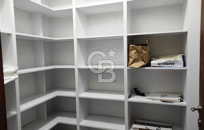 MECİDİYEKÖY MEYDAN’DA TABELA DEĞERİ YÜKSEK, ÖZEL DEKORASYONLU 4+1 OFİS