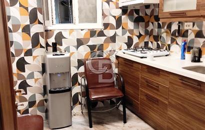 MECİDİYEKÖY MEYDAN’DA TABELA DEĞERİ YÜKSEK, ÖZEL DEKORASYONLU 4+1 OFİS