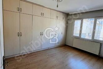 Karşıyaka ALAYBEY TERSANE'DE KİRALIK TADİLATLI GENİŞ 2+1 DAİRE - 3 - 333500