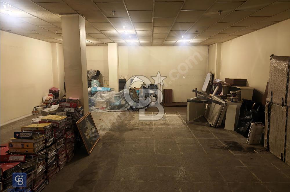 Siteler Pazaryeri'ne Yakın Boş Satılık 4 Katlı Komple Bina