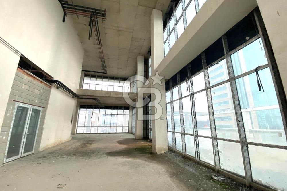 Konya Yolu Cepheli Plazada, Teraslı 750 m² Satılık İş Yeri