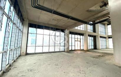 Konya Yoluna Cephe, Teraslı Yüksek Tavan 750 m2 Kiralık İşyeri