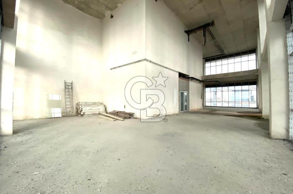 Konya Yolu Cepheli Plazada, Teraslı 750 m² Satılık İş Yeri