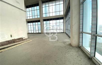 Konya Yolu Cepheli Plazada, Teraslı 750 m² Satılık İş Yeri