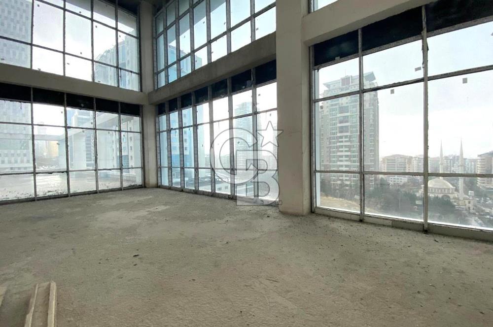 Konya Yoluna Cephe, Teraslı Yüksek Tavan 750 m2 Kiralık İşyeri