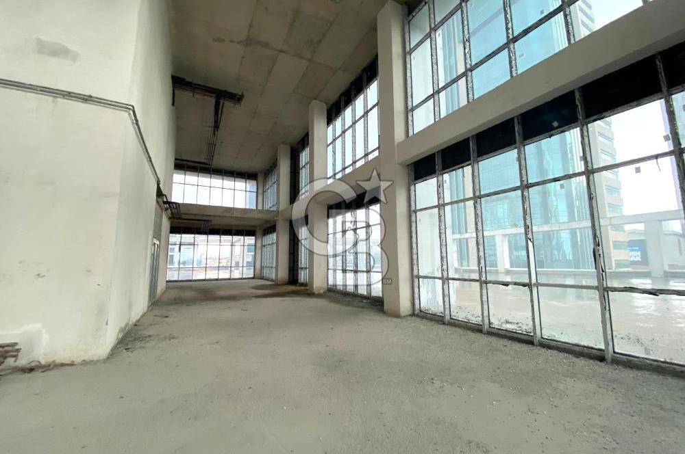 Konya Yolu Cepheli Plazada, Teraslı 750 m² Satılık İş Yeri