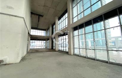 Konya Yolu Cepheli Plazada, Teraslı 750 m² Satılık İş Yeri
