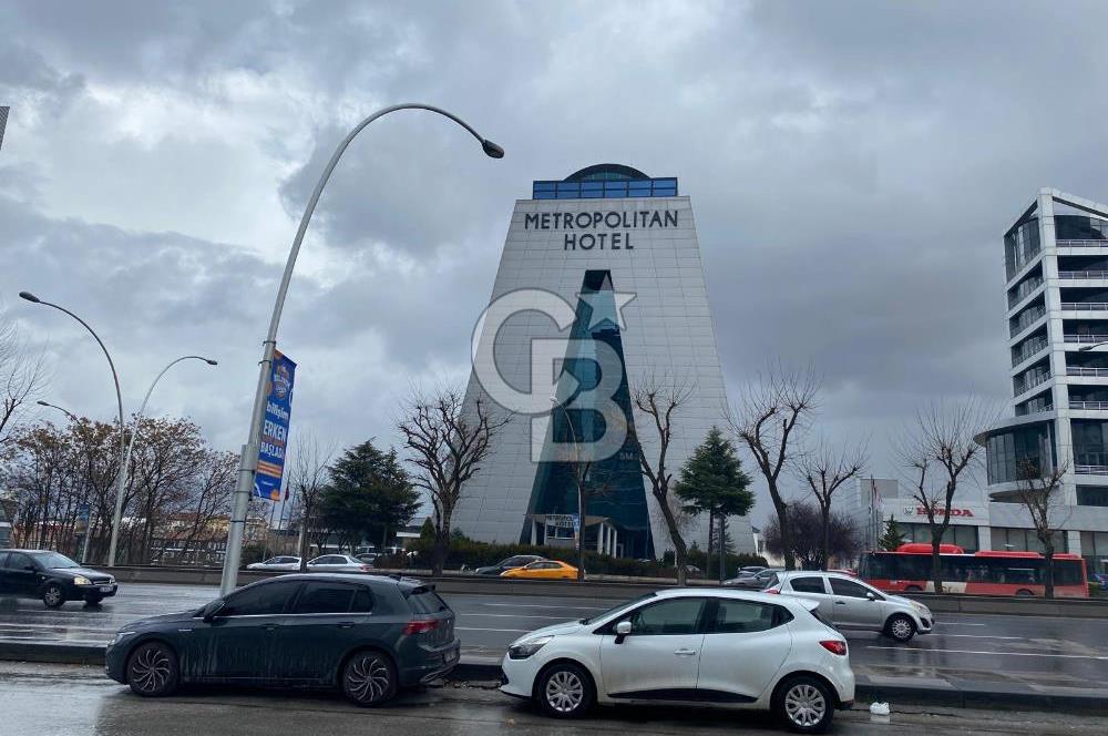 Konya Yolu Cepheli Plazada, Teraslı 750 m² Satılık İş Yeri