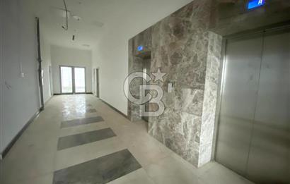 Konya Yolu Cepheli Plazada, Teraslı 750 m² Satılık İş Yeri