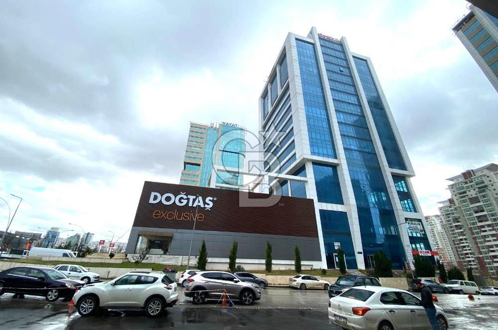 Konya Yoluna Cephe, Teraslı Yüksek Tavan 750 m2 Kiralık İşyeri