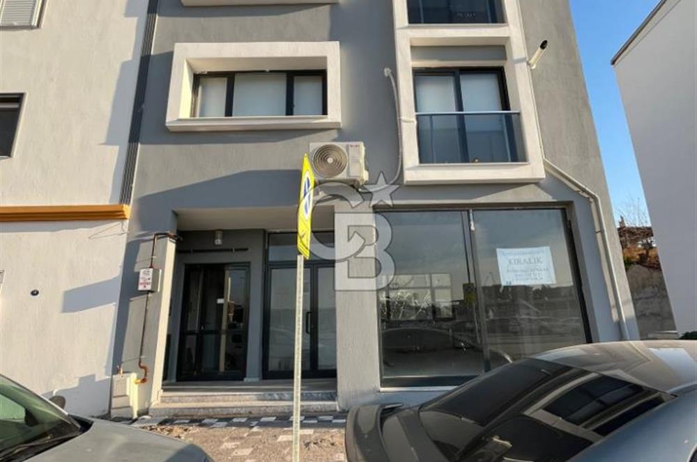 EGEKENT AKTARMA YANI İŞLEK LOKASYONDA BATAR KATLI KİRALIK DÜKKAN