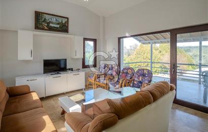 Kuşadası Olivia Sitesinde Doğa İçinde Müstakil Havuzlu Villa