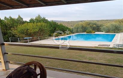 Kuşadası Olivia Sitesinde Doğa İçinde Müstakil Havuzlu Villa