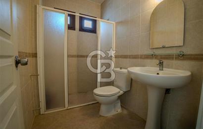 Kuşadası Olivia Sitesinde Doğa İçinde Müstakil Havuzlu Villa