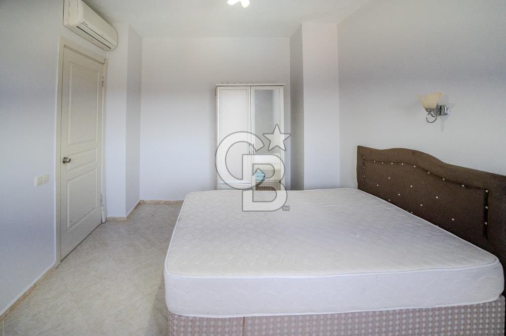 Kuşadası Olivia Sitesinde Doğa İçinde Müstakil Havuzlu Villa