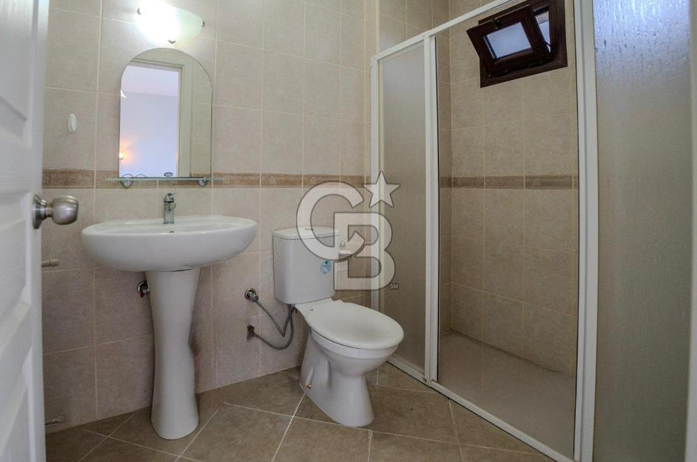 Kuşadası Olivia Sitesinde Doğa İçinde Müstakil Havuzlu Villa