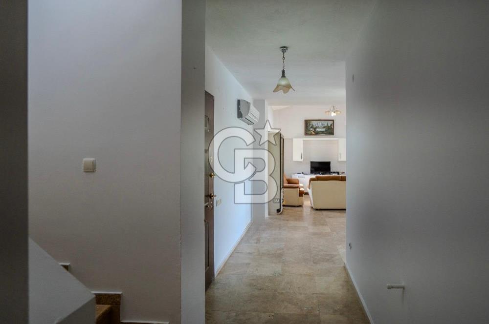 Kuşadası Olivia Sitesinde Doğa İçinde Müstakil Havuzlu Villa