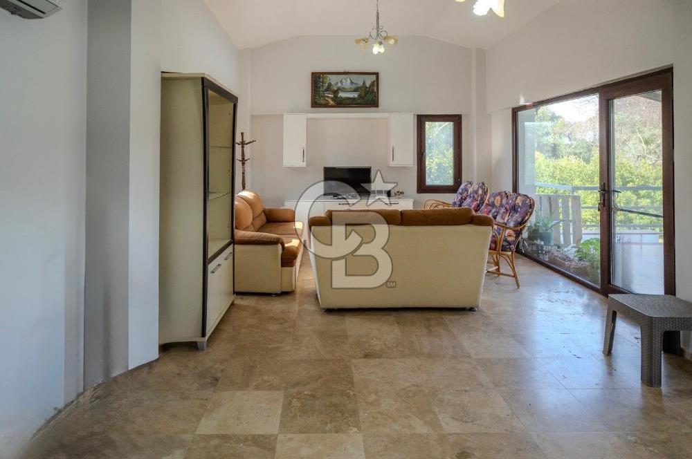 Kuşadası Olivia Sitesinde Doğa İçinde Müstakil Havuzlu Villa