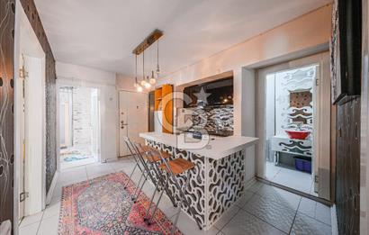 Ortaköy'de Boğaza Yürüme Mesafesinde Köşe Konumlu 2+1 |Satılık