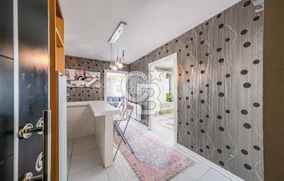 Ortaköy'de Boğaza Yürüme Mesafesinde Köşe Konumlu 2+1 |Satılık