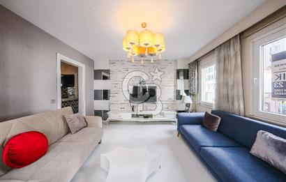 Ortaköy'de Boğaza Yürüme Mesafesinde Köşe Konumlu 2+1 |Satılık