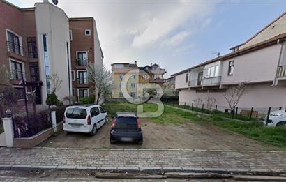İzmit Mehmetalipaşa'da 3 kat imarlı 367 m2 arsa