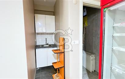 Silahtarağa'da Tek Tapu,Ayrı Girişli Dükkan - 2+1 Daire |Satılık