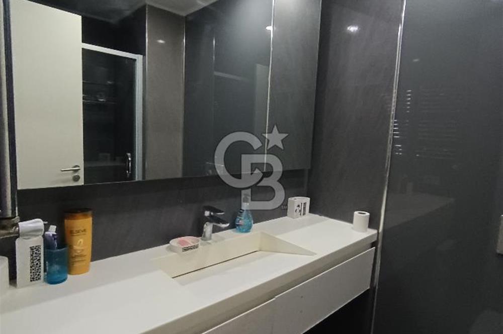 BEYLİKDÜZÜ DEMİR ROMANCE SİTESİNDE SATILIK 4+1 TERASLI DAİRE