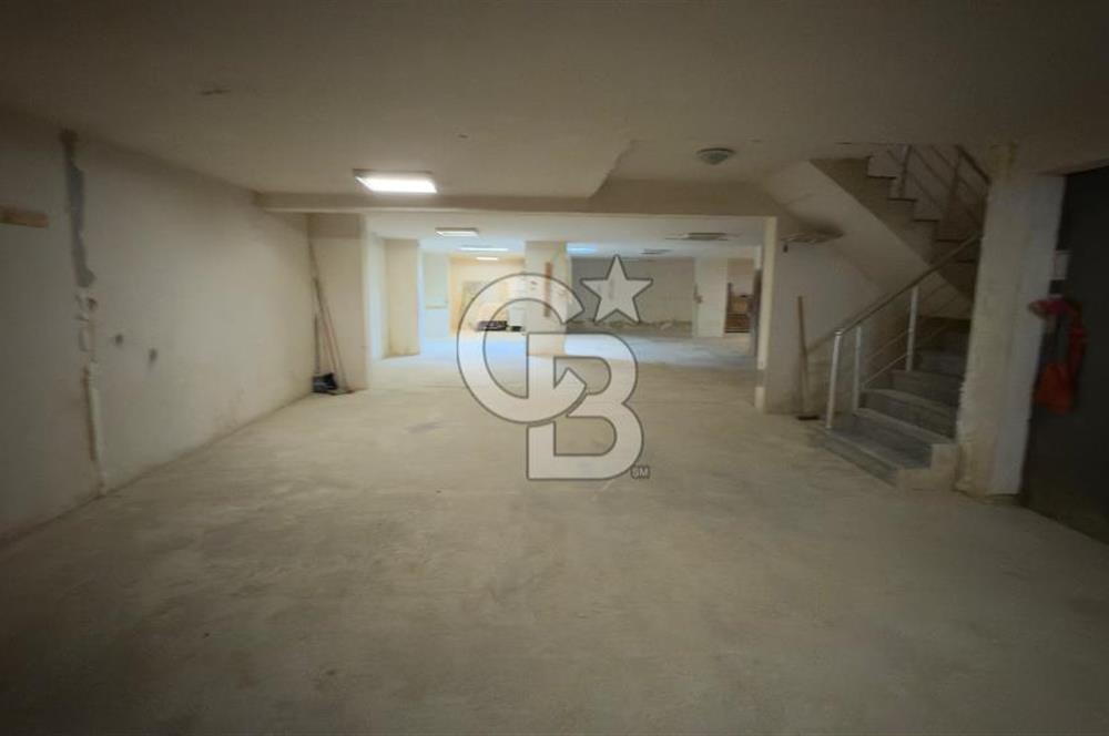 ANADOLU CADDESİ ÜZERİNDE 610m2 KİRALIK İŞYERİ+DEPO