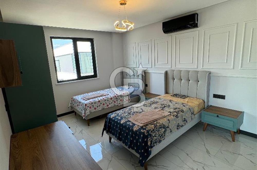 ALANYA İNCEKUM'DA HAVUZLU BAHÇELİ MANZARALI FULL EŞYALI 3+1VİLLA