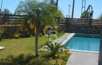 ALANYA İNCEKUM'DA HAVUZLU BAHÇELİ MANZARALI FULL EŞYALI 3+1VİLLA