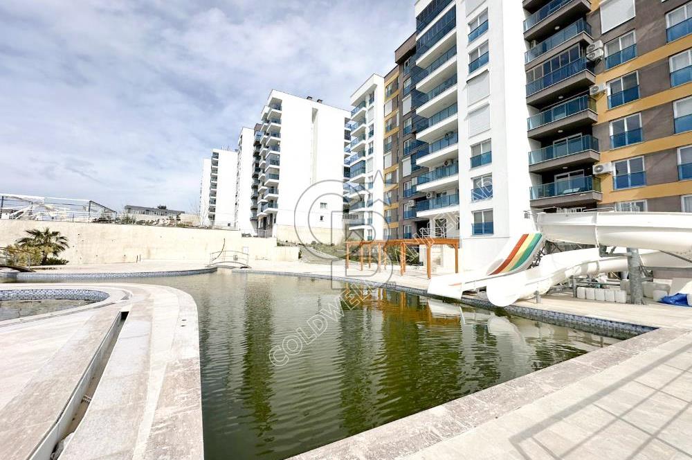 Ağaçlı'da Deniz ve Havuz Manzaralı, Site İçinde 1+1 Daire