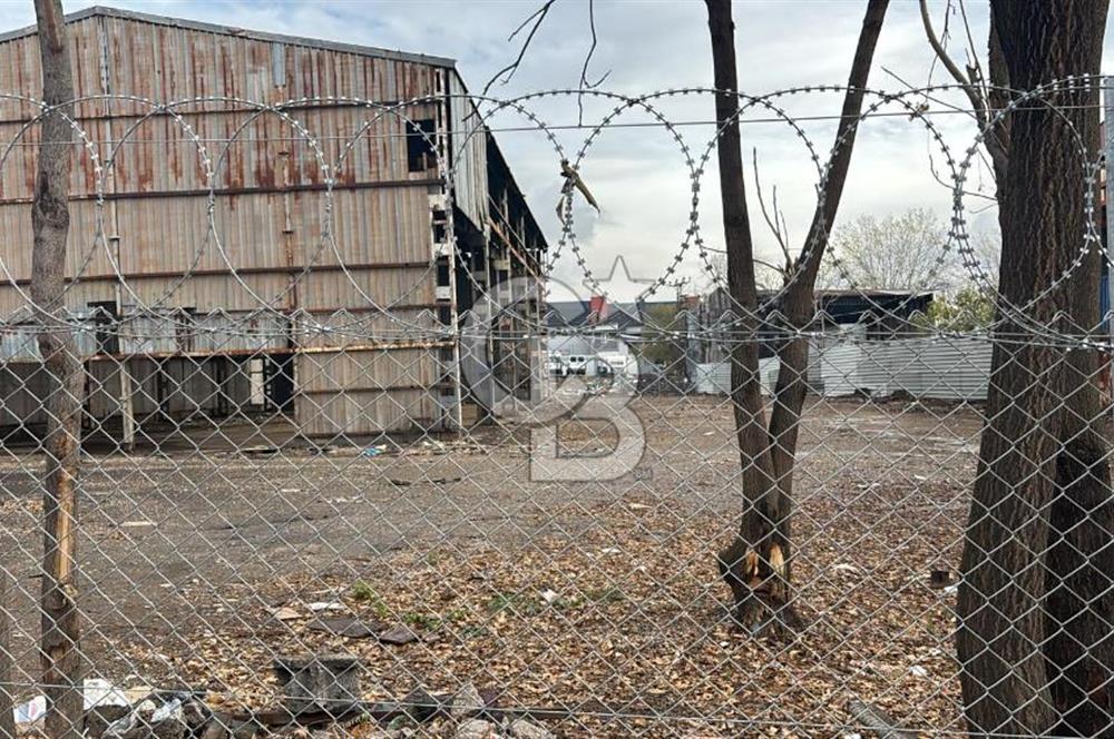 Yenimahalle Hurdacılar Sitesinde Satılık 3.022 m² Depolama Alanı