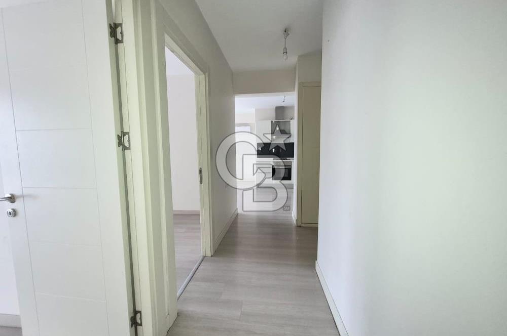 ŞERİFALİ TATLISUDA FİNANS MERKEZİNE YAKIN BOŞ 2+1 SATILIK DAİRE