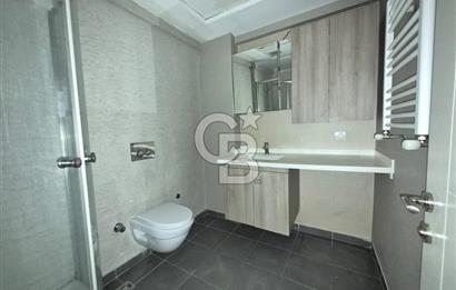 ŞERİFALİ TATLISUDA FİNANS MERKEZİNE YAKIN BOŞ 2+1 SATILIK DAİRE