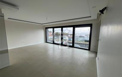 YEŞİLYURTTA DENİZ MANZARALI LÜKS DAİRE